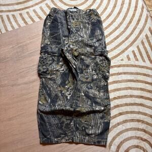 COLUMBIA • W36 CAMO CARGO SHORTS W/ BELT